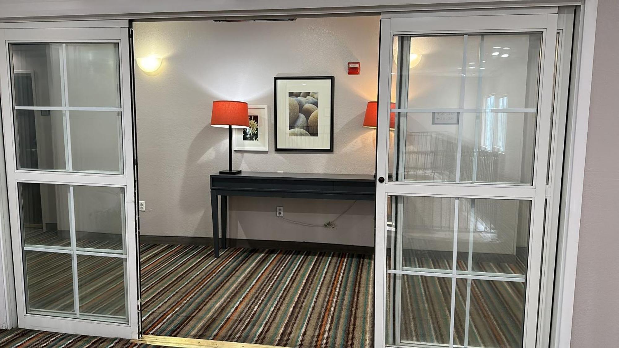 ראונד רוק Country Inn & Suites By Radisson, Austin North Pflugerville , Tx מראה חיצוני תמונה